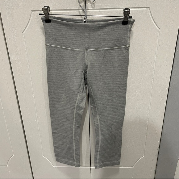 Lululemon Wunder Under Crop III 21" - Picture 4 of 11